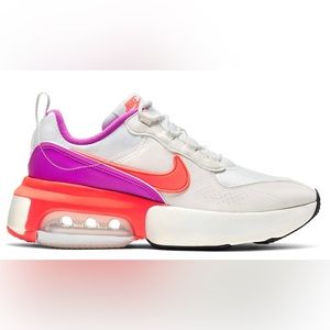 Nike Air Max Verona
White Magenta Laser Crimson (W)